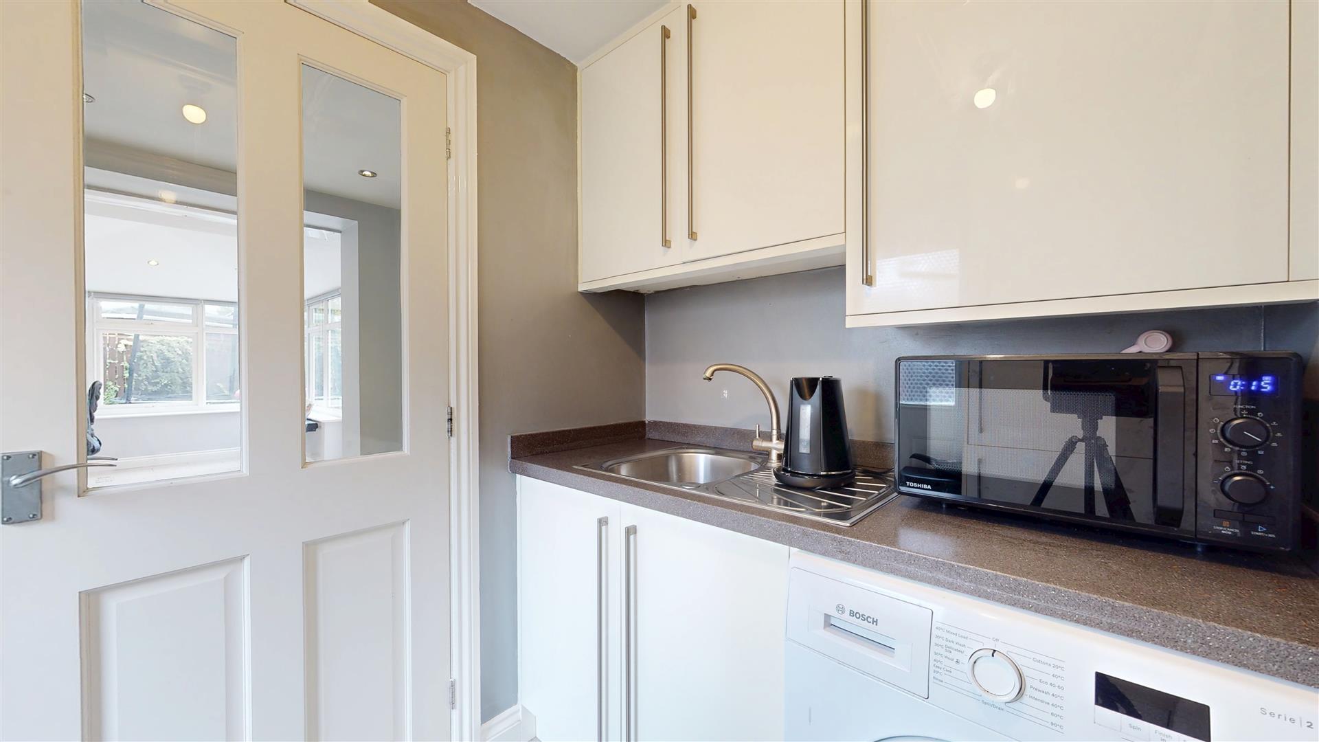 Leary Crescent, Newport Pagnell